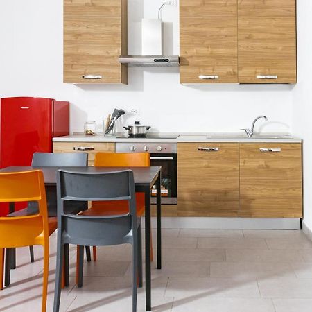 Staurenghi Red Apartment Варезе Екстериор снимка