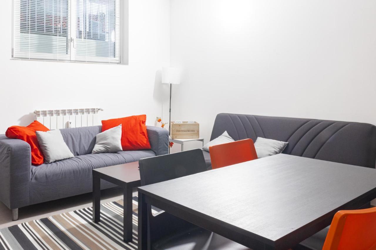 Staurenghi Red Apartment Варезе Екстериор снимка